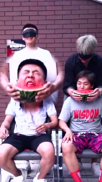 离石吃瓜渣男,揭秘男生校园生活趣闻