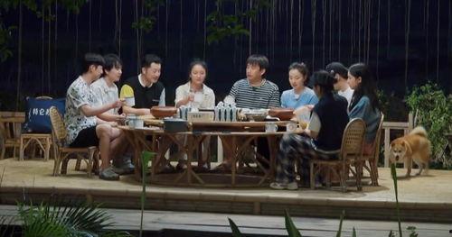 一个剧组吃瓜群众是谁啊,是谁在暗中观察？