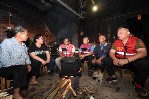 南和县吃瓜群众事件视频,一场网络舆论的风暴与反思