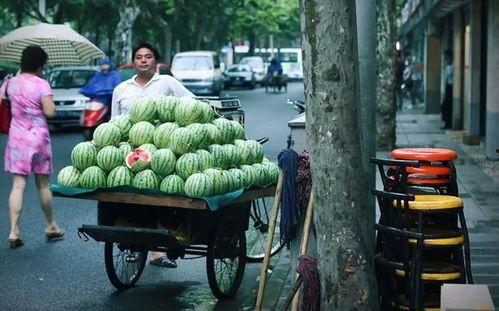 卖吃瓜事件,揭秘网络热议背后的真相与反思