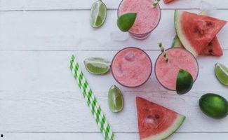 吃瓜群众快来花式吃瓜,跟随吃瓜群众，解锁夏日清凉新姿势