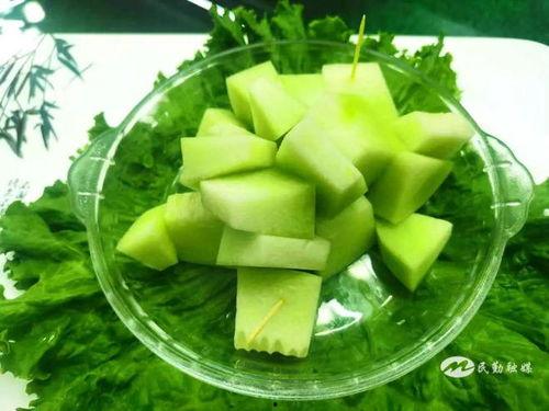 兔子吃蜜瓜,兔子们的甜蜜盛宴