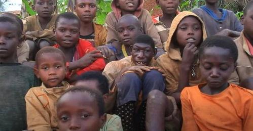 女子返祖吃瓜视频,揭秘返祖现象背后的惊人真相