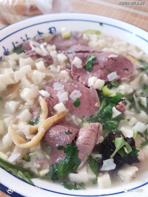 宁夏人吃瓜泡馍,瓜泡馍的独特风味体验