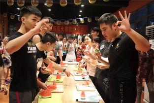 兰州三个吃瓜群众叫什么,揭秘三位吃瓜群众的传奇故事