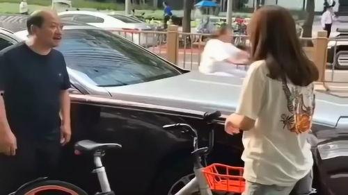 吃瓜群众小黄车,吃瓜群众的出行新宠