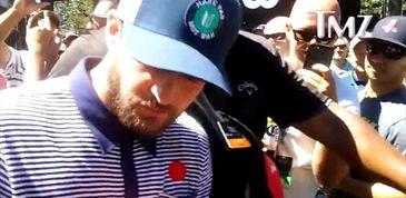 外国吃瓜群众逮捕犯人,正义的胜利