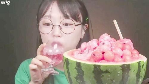 猎奇吃瓜站,揭秘娱乐圈背后的惊人真相！