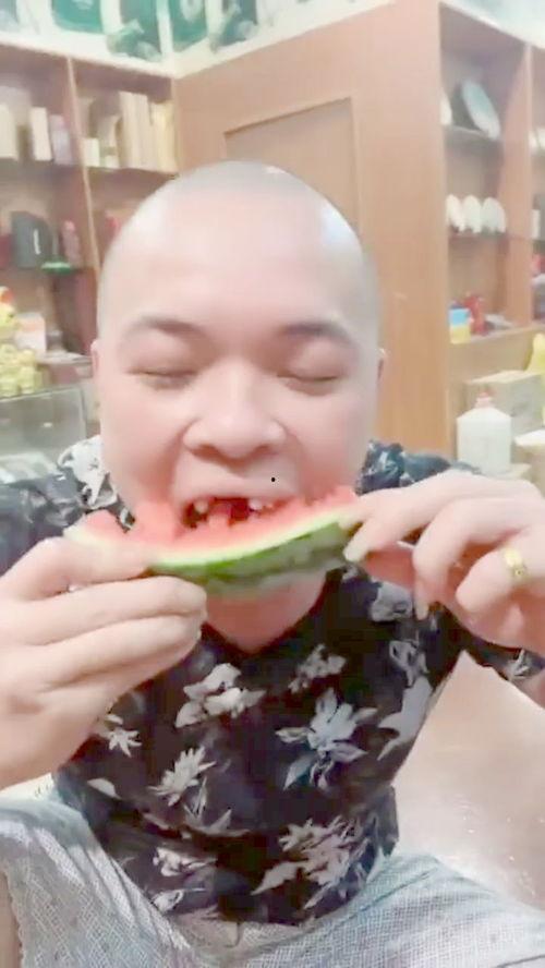 艺术表演吃瓜,揭秘表演背后的趣味与智慧