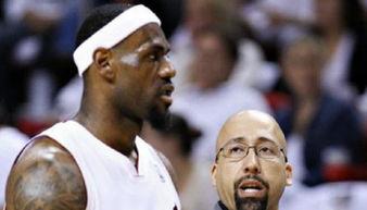 吃瓜群众欧文图片,揭秘娱乐圈幕后风云