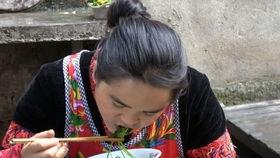 地瓜小姐姐吃瓜,地瓜小姐姐的瓜田奇遇记