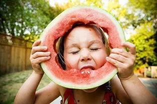 拍瓜比吃瓜甜的句子是什么,揭秘比吃瓜更甜的体验