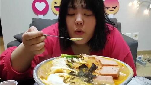 单身吃瓜,吃瓜群众眼中的酸甜苦辣