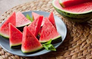 运动会吃瓜,一场别开生面的运动会吃瓜盛宴