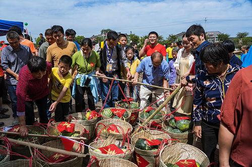 运动会吃瓜,一场别开生面的运动会吃瓜盛宴