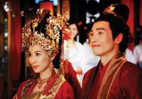 唐朝公主吃瓜视频